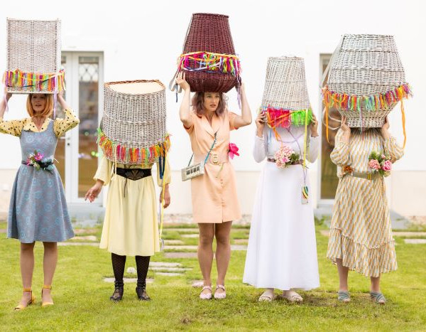 Die Rabtaldirndln: Hormone Singers