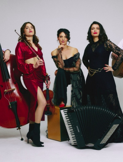 Die Brücke: Baba Yaga