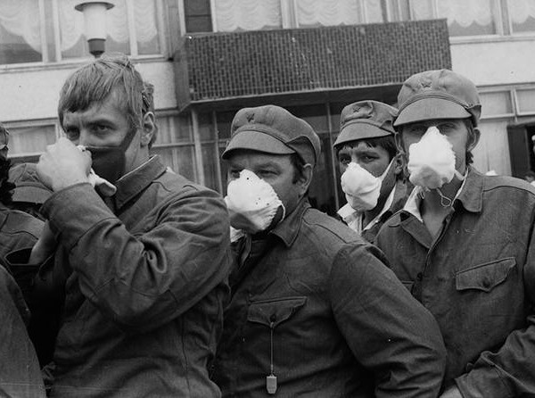 Helden ohne Ruhm & Int. Poster Triennale 4th Block